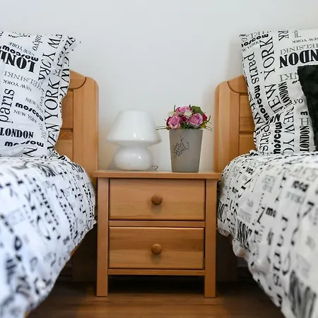 Вилла Vacation Matic With 7 Bedrooms *