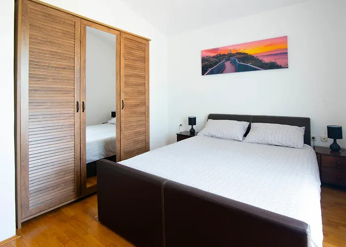 Vacation Matic With 7 Bedrooms فيلة سيني