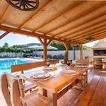 Vacation Matic With 7 Bedrooms Villa