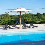 Vacation Matic With 7 Bedrooms Villa *