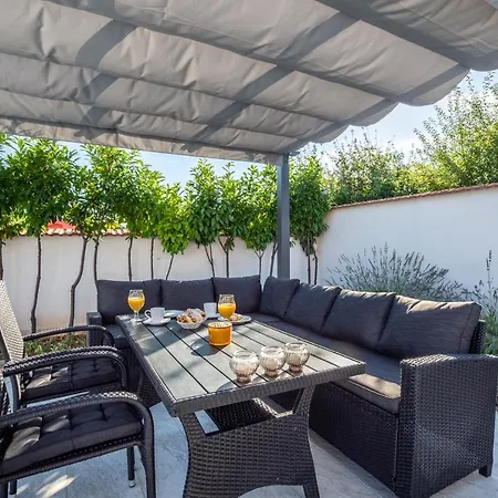 Villa Vacation Matic With 7 Bedrooms