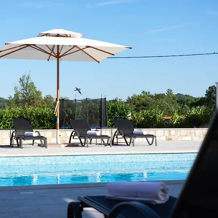 Vacation Matic With 7 Bedrooms * Sinj