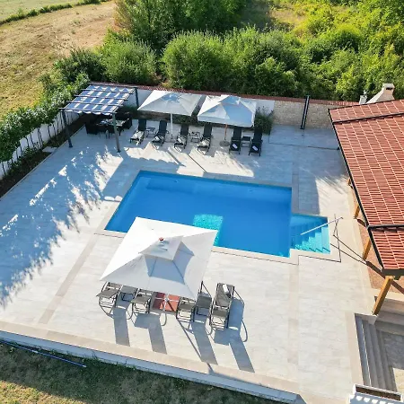 Vacation Matic With 7 Bedrooms *