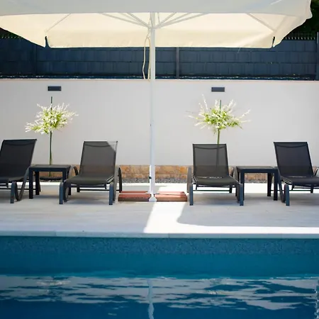 Vacation Matic With 7 Bedrooms Villa *