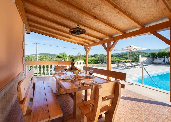 Vacation Matic With 7 Bedrooms * סיני