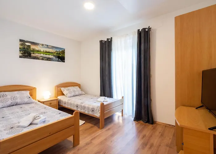 Vacation Matic With 7 Bedrooms * סיני