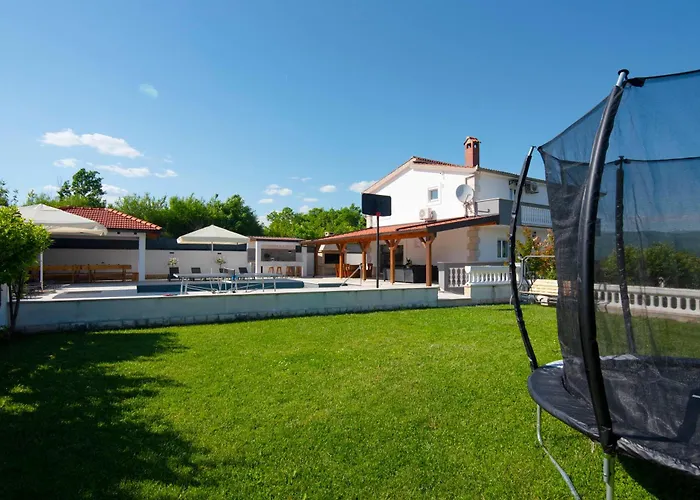 Vacation Matic With 7 Bedrooms